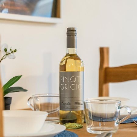 Stylish New Apartment - Free Wifi & Netflix - Top Rated - 3Mh Cradley Heath Buitenkant foto